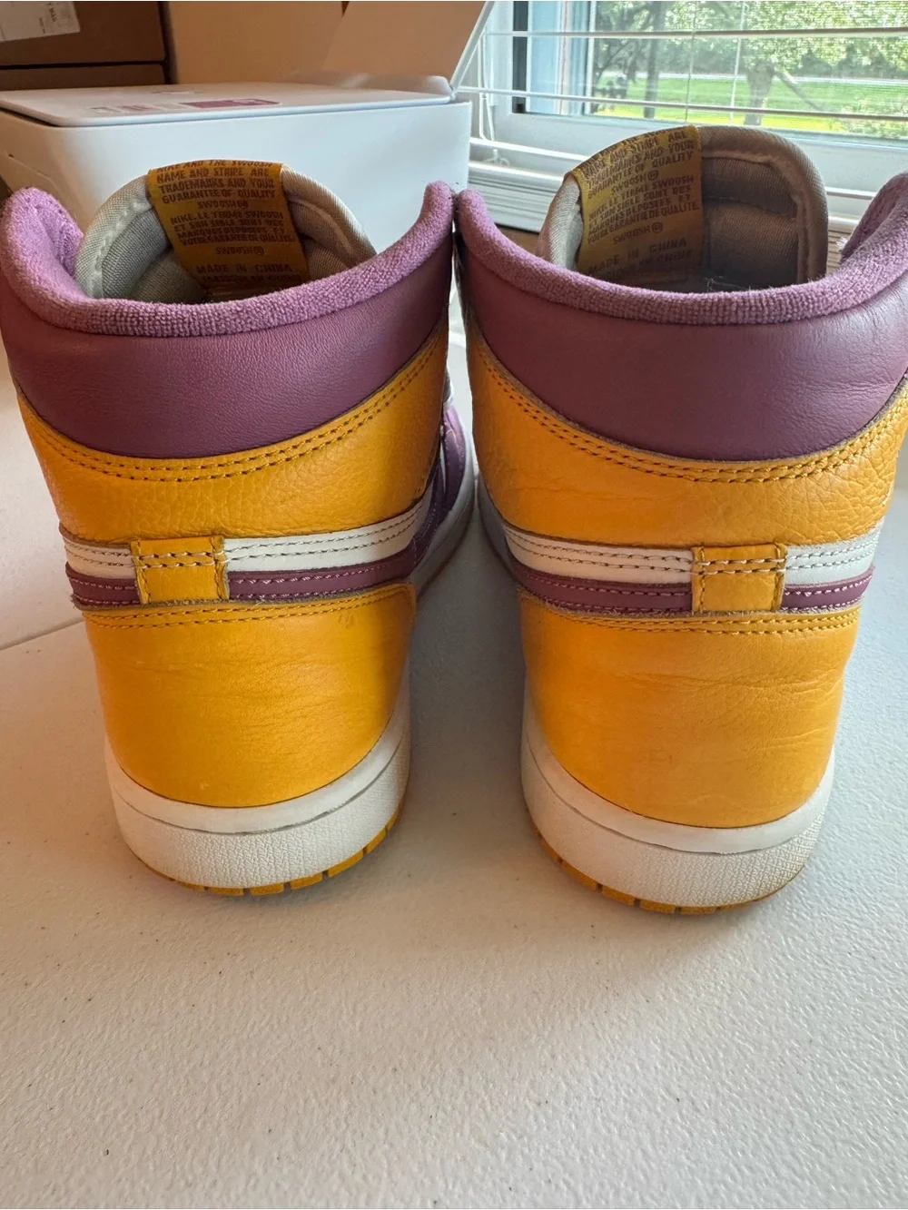 Jordan 1 Retro High OG Brotherhood, Size 8M/9.5W. Used, No Box.